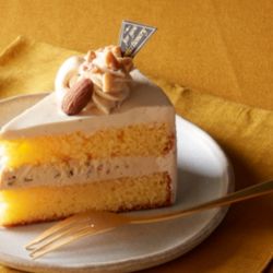 Chateraise - Caramel Buttercream Cake