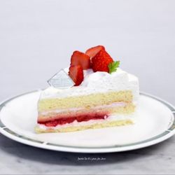 Chateraise - Legendary Fresh Cream Cake