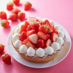 Chateraise - Premium Strawberry Fromage Tart 15cm