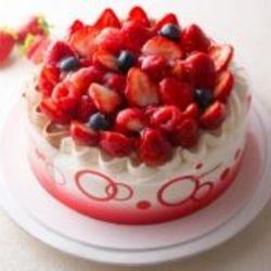 Chateraise - Special Strawberry Half & Half Whole Cake 18cm